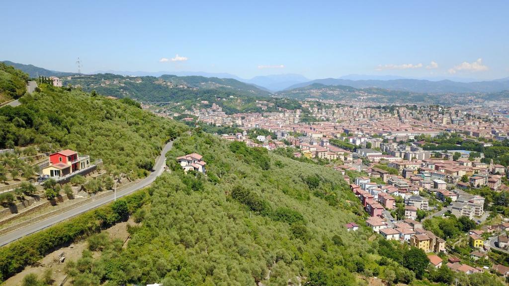Agriturismo La Pietra 1 E La Pietra 2 La Spezia Exterior photo